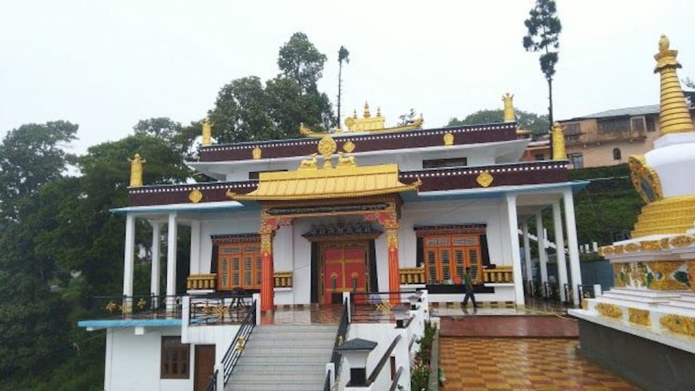 Tharpa Choling Monastery-4